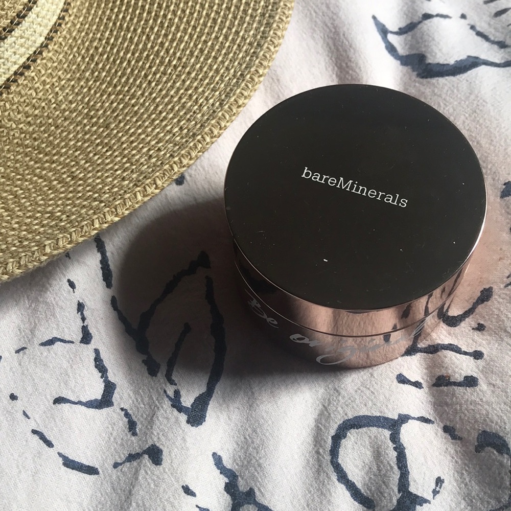 XL Golden fair w10 Original foundation 18g 0.6oz